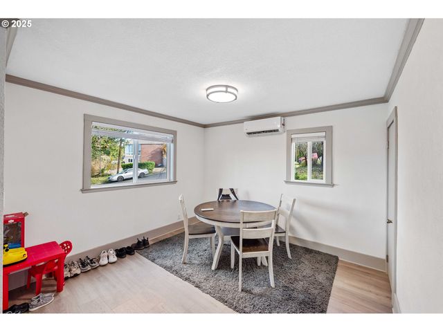 851 S 1ST Ave, Coquille, OR 97423