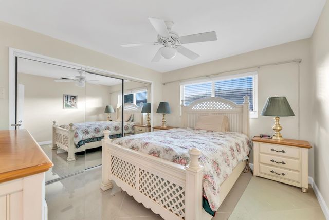 4490 NW 43rd Street, Lauderdale Lakes, FL 33319