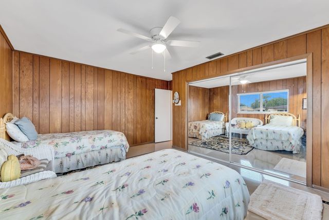 4490 NW 43rd Street, Lauderdale Lakes, FL 33319