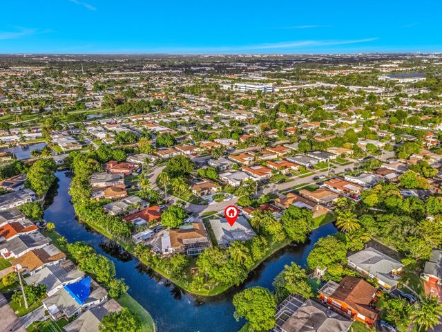 4490 NW 43rd Street, Lauderdale Lakes, FL 33319