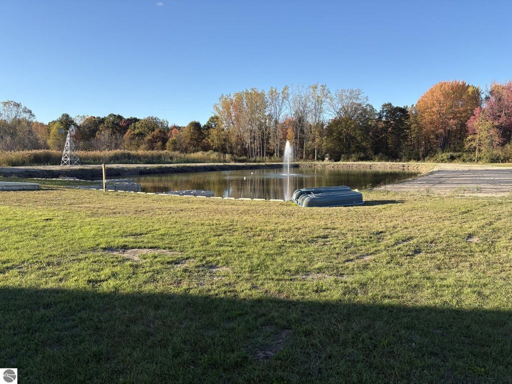 Image 39 of property listing at 99 N Alamando Road, Shepherd, MI 48883