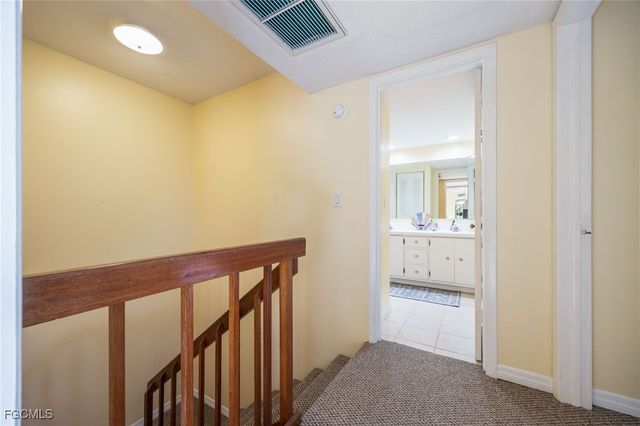 1550 Park Meadows DR 2, Fort Myers, FL 33907