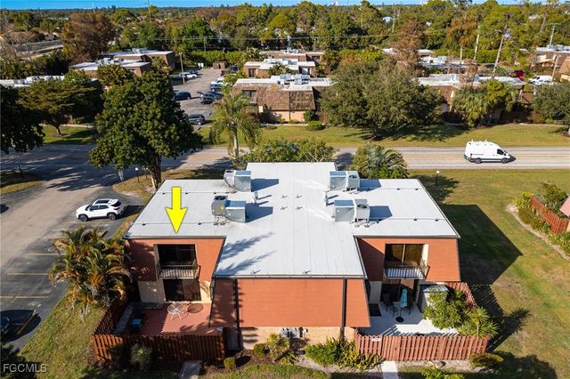 1550 Park Meadows DR 2, Fort Myers, FL 33907