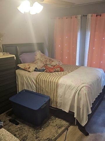 553 ROBIN HILL CIRCLE, Brandon, FL 33510