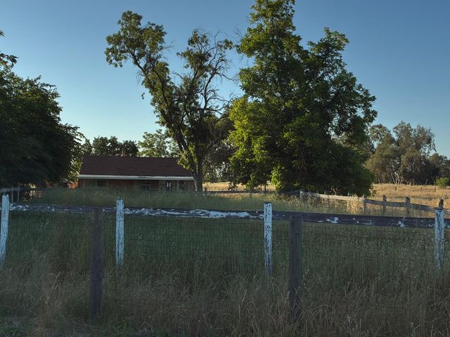 9661 Rogers Rd, Sacramento, CA 95829