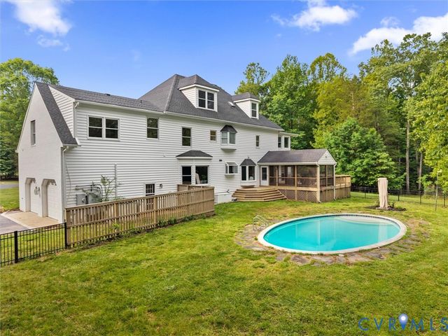 1700 Tigers Rd, Manakin Sabot, VA 23103