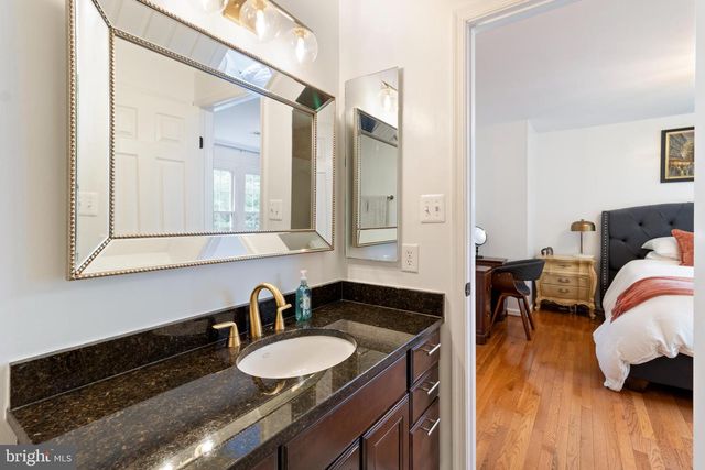 8618 PINE MEADOWS DR, Odenton, MD 21113