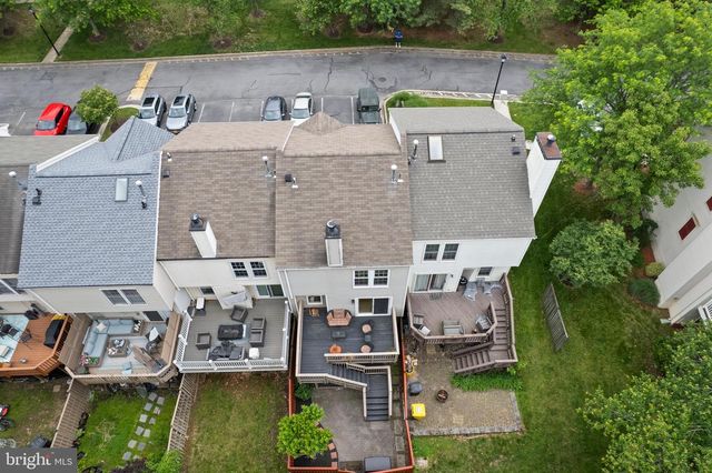 8618 PINE MEADOWS DR, Odenton, MD 21113