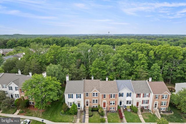 8618 PINE MEADOWS DR, Odenton, MD 21113