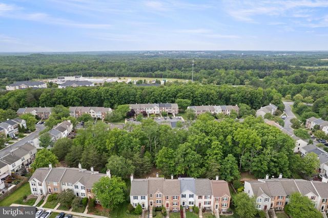 8618 PINE MEADOWS DR, Odenton, MD 21113