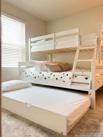 7822 PONDEROSA PNE, Boerne, TX 78015