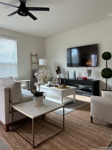 7822 PONDEROSA PNE, Boerne, TX 78015