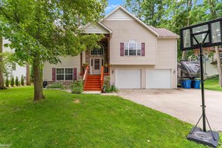 1539 W Rolston Road, Linden, MI 48451