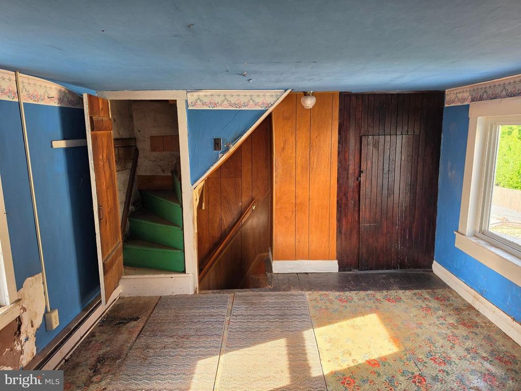 Image 18 of property listing at 6018 CONOVER RD, Taneytown, MD 21787
