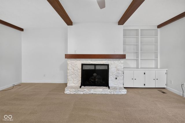 101 Knoll Court A, Noblesville, IN 46062