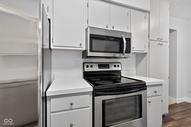 101 Knoll Court A, Noblesville, IN 46062