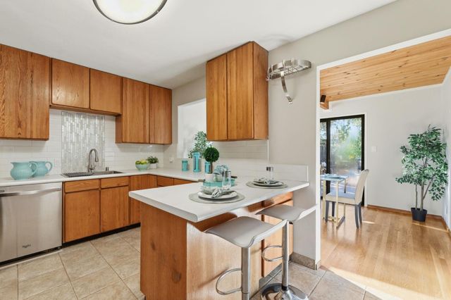 371 Orchard Avenue, Sunnyvale, CA 94085