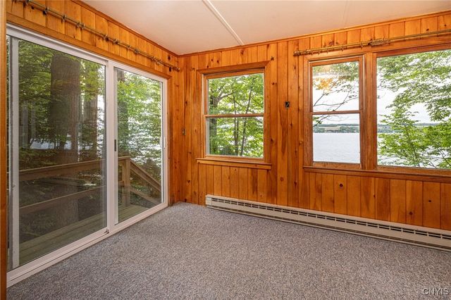 2350 Thornton Grove North, Skaneateles, NY 13152