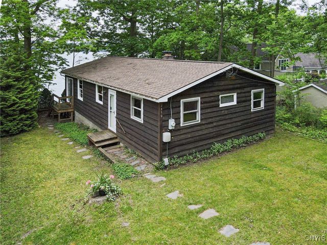 2350 Thornton Grove North, Skaneateles, NY 13152