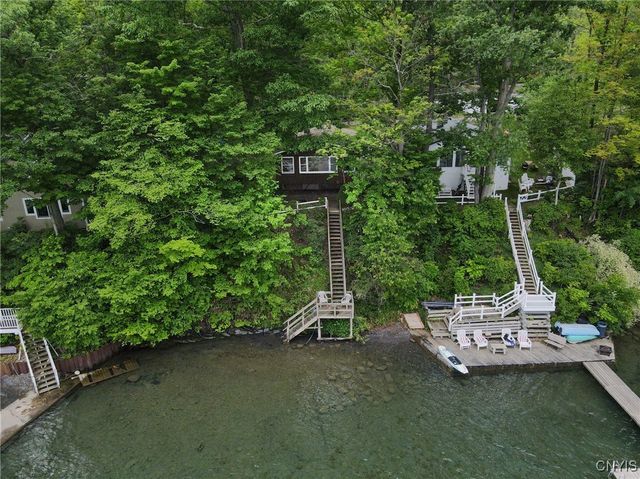 2350 Thornton Grove North, Skaneateles, NY 13152