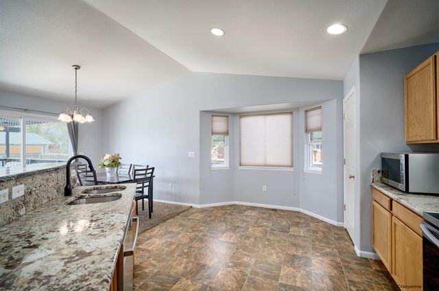 5015 SUNNY HILL, Cheyenne, WY 82009