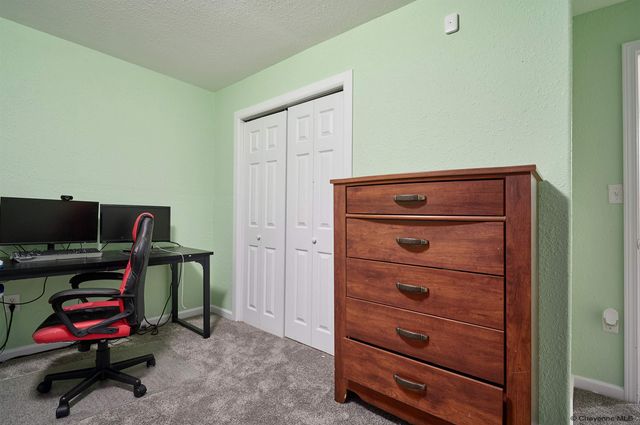 5015 SUNNY HILL, Cheyenne, WY 82009