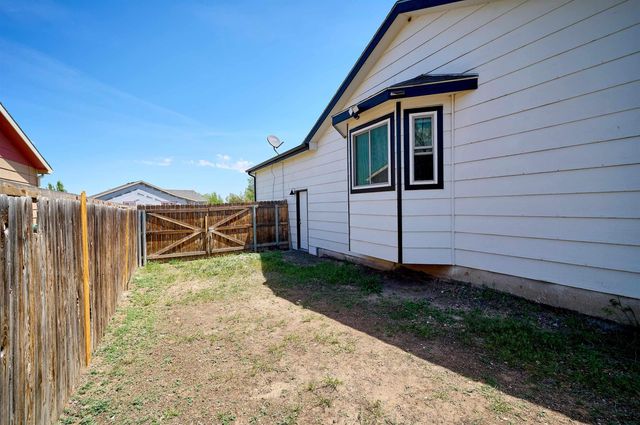 5015 SUNNY HILL, Cheyenne, WY 82009