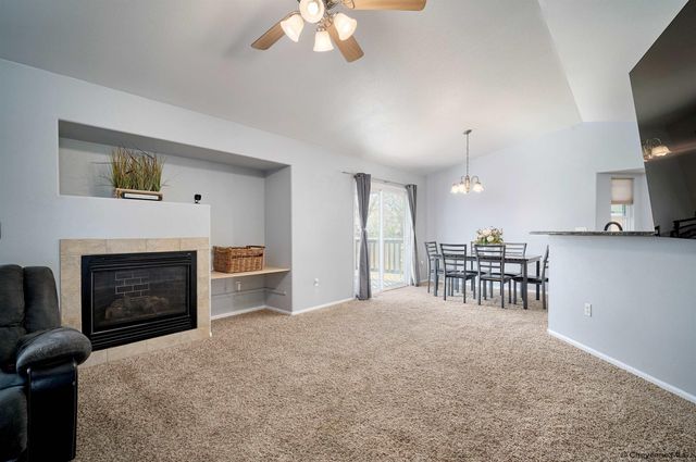 5015 SUNNY HILL, Cheyenne, WY 82009