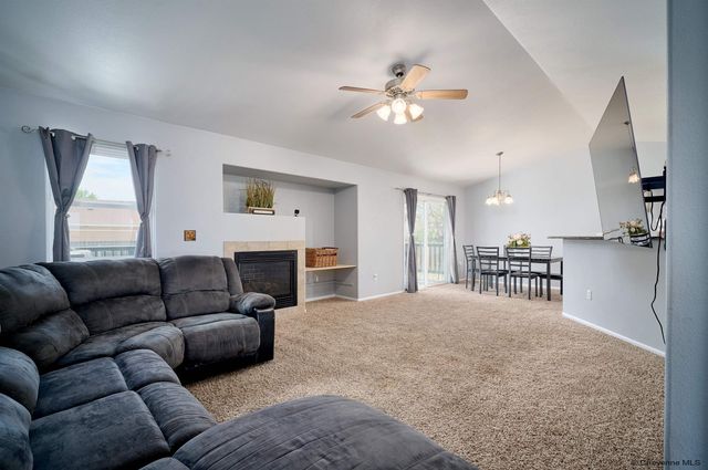 5015 SUNNY HILL, Cheyenne, WY 82009
