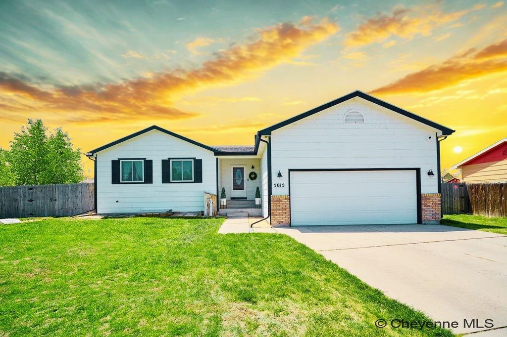 5015 SUNNY HILL, Cheyenne, WY 82009