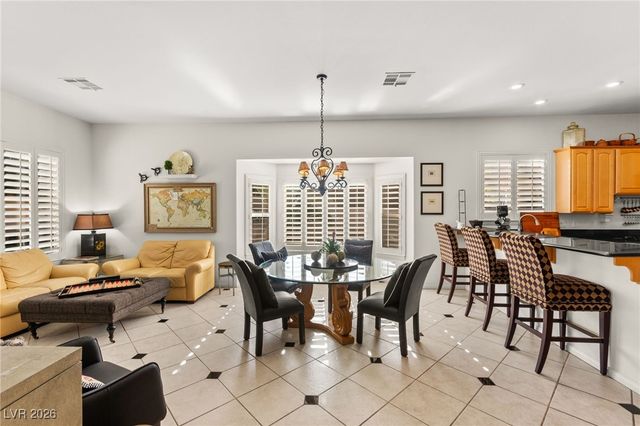 7452 Cherry Orchard Street, Las Vegas, NV 89123