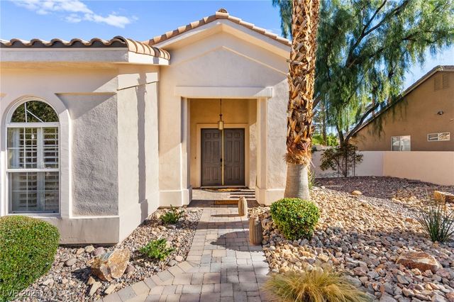 7452 Cherry Orchard Street, Las Vegas, NV 89123