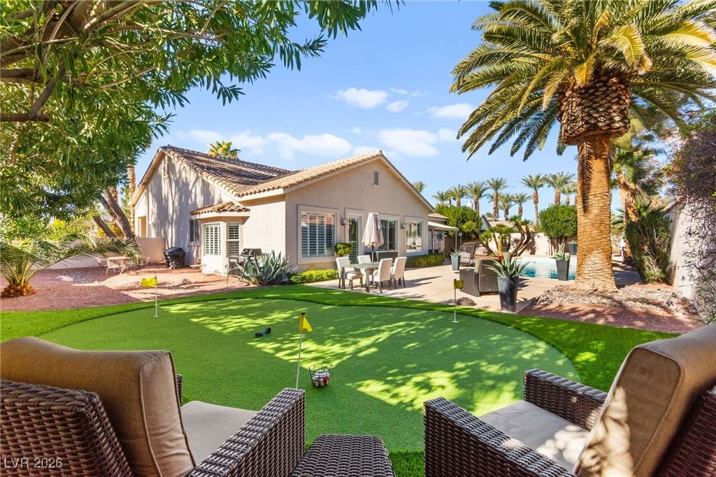 7452 Cherry Orchard Street, Las Vegas, NV 89123