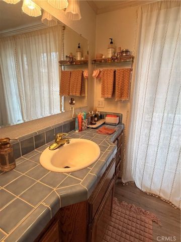 1341 E Meda, Glendora, CA 91741