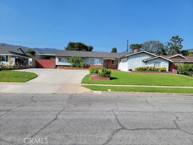 1341 E Meda, Glendora, CA 91741