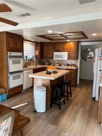 1341 E Meda, Glendora, CA 91741