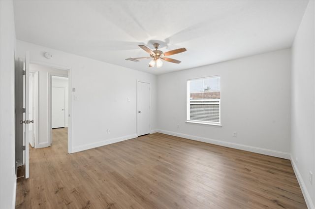 7529 Meadowlark Lane N, Watauga, TX 76148