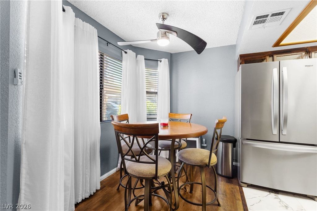 7900 Esterbrook Way 101, Las Vegas, NV 89128 — photo 2