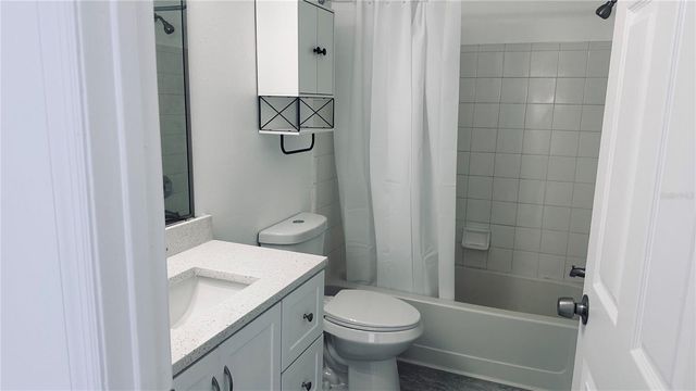 709 SECRET HARBOR LANE 111, Lake Mary, FL 32746