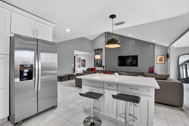 19480 Sawgrass Drive 1703, Boca Raton, FL 33434