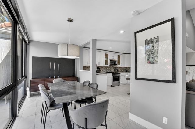 19480 Sawgrass Drive 1703, Boca Raton, FL 33434