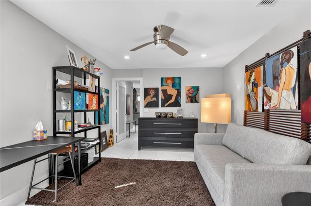 19480 Sawgrass Drive 1703, Boca Raton, FL 33434