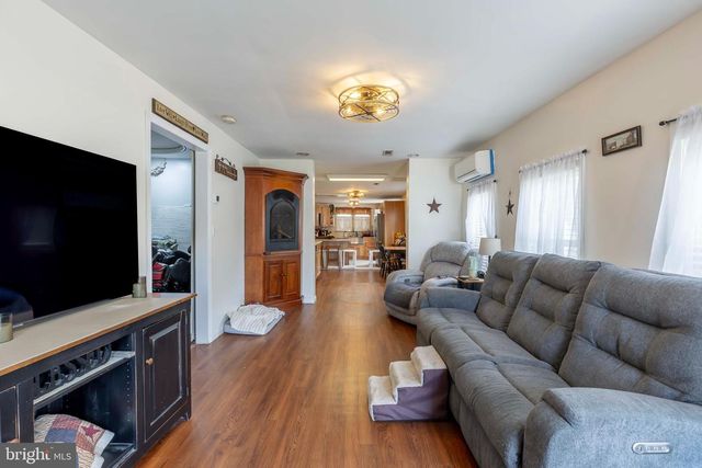 220 CAROLINE AVE, Villas, NJ 08251
