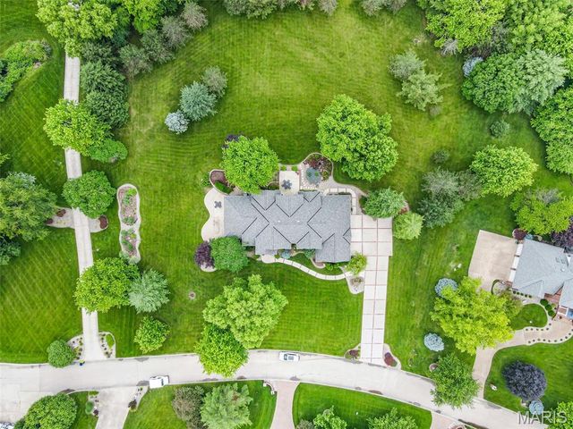 15 Sugar Creek Lane, Edwardsville, IL 62025