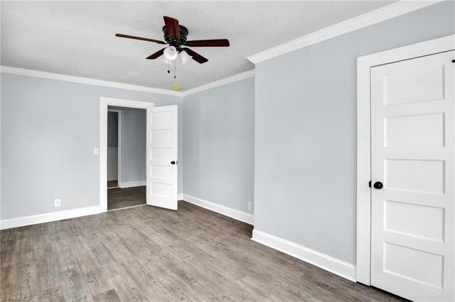 300 Cox Avenue, Thomasville, NC 27360