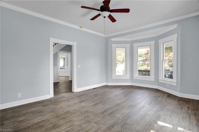 300 Cox Avenue, Thomasville, NC 27360