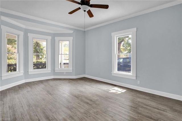 300 Cox Avenue, Thomasville, NC 27360