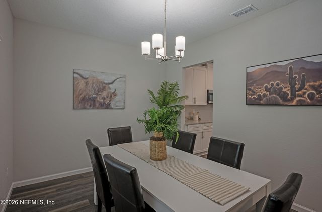 965 NOAH Road, Jacksonville, FL 32218