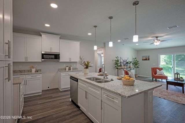 965 NOAH Road, Jacksonville, FL 32218