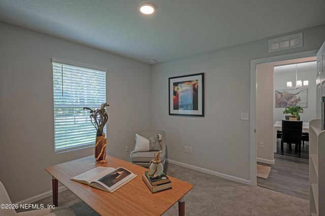 965 NOAH Road, Jacksonville, FL 32218